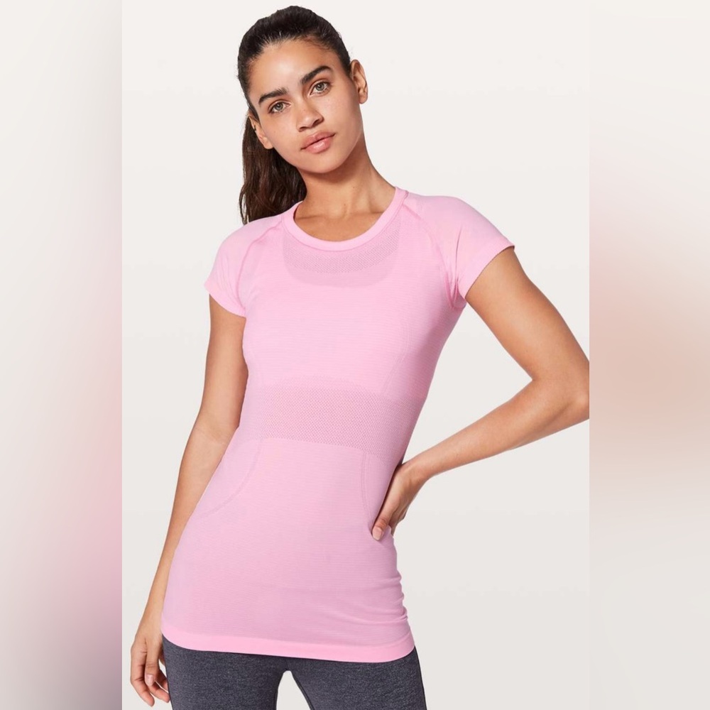 *SPECIAL EDITION* LULULEMON Swiftly Tech Short Sleeve Crew 1.0 Size 4 Miami Pink